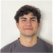 Soy un chico que ha estudiado toda su vida en la liceo francés por lo que me he familiarizado y tengo un nivel C1.