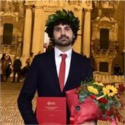 Dottore in Lettere Classiche impartisce lezioni di Latino