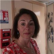 Des jeunes , des enfants , adultes novices cherchant un soutien sportif pour se maintenir en forme