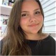 Educadora infantil apasionada, proactiva y observadora, comprometida con el bienestar y aprendizaje de los más pequeños. 
