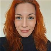 American English instructor available for IELTS speaking prep, conversation, interview practice, and CV reviews.