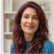 Insegnante madrelingua di greco moderno, laureata in Storia con oltre 15 anni di esperienza nella didattica per stranieri. Offro lezioni online su misura, strutturate con un metodo interattivo e coinvolgente per tutti i livelli