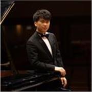 Qualified Piano Tutor in York Teaching Beginners to Advanced with Master’s Degree