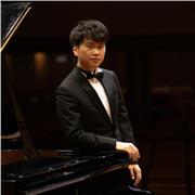Qualified Piano Tutor in York Teaching Beginners to Advanced with Master’s Degree