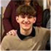 Neodiplomato all’I.T.T. Barsanti, indirizzo Informatica. Offro ripetizioni di matematica, italiano e storia per medie e superiori