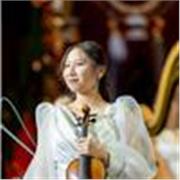 Violinista con 15 anni di esperienza offre lezioni di violino a Genova anche in lingua inglese