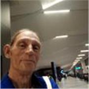 English tutor. Kinder arbeiter und English als zweite sprache lehrer fuerb17 jahren. Australian geborn.