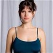 Doy clases de piano con bases pedagógicas que mezclan el teatro y la expresividad musical