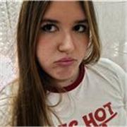 Profesora de cualquier ámbito de primaria, eso, bachiller y primer año de psicóloga.