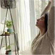 Pause Déjeuner Zen : Slow Yoga & Yoga sur Chaise pour Actifs