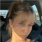 Profesora de Ciencias generales apta para todas las edades