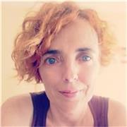 Soy una persona empática, asertiva, paciente y cercana. Doy clases a toda persona que quiera aprender a conocerse emocional, espiritual y mentalmente en cualquier área de su vida.