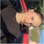 Profesora titulada en inglés, con tres años de experiencia