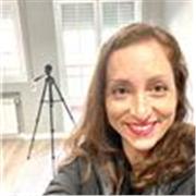 Puntual, alegre, siempre aprendiendo, responsable. Quiero ayudar a todas la personas que quieran mejorar sus espacios habitables.