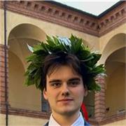 Laureato in Ingegneria Meccanica e studente magistrale al Politecnico di Milano offre lezioni di matematica,fisica e inglese