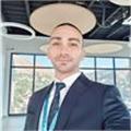 Kendimi sabırlı, iletişimi güçlü ve öğrencinin ihtiyaçlarına göre ders işleyebilen bir öğretmen olarak tanımlıyorum.