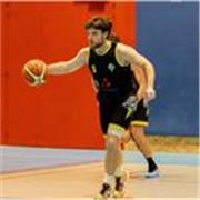 Coach sportif spécialisé dans la musculation, la basket ball ainsi que d’autre sports ! 