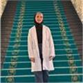 İngilizcesini geliştirmek isteyen çocuklara, gençlere ve yetişkinlere yardımcı olmak isteyen bir tıp öğrencisiyim. İngilizceyi hem