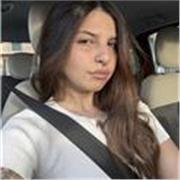 Studentessa di economia offre ripetizioni