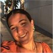 Maestra de Educación Infantil apta para dar clase a alumnos hasta etapas de la ESO