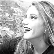 Higienista bucodental con experiencia y referencias en docencia