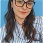 Sono una ragazza solare e intraprendente. Pronta ad aiutare bimbi e ragazzi nello studio per renderlo ottimale 