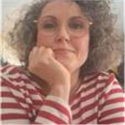 Kreativer Englischunterricht für alle Altersgruppen. Schüler mit Neurodiversität sind herzlich willkommen.