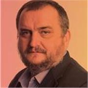 Social Science professor for young pupils, particularly in Political Science, and also in History