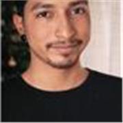 Profesor de clases de apoyos para las nuevas tecnologías, estudiante de sistemas tecnológicos