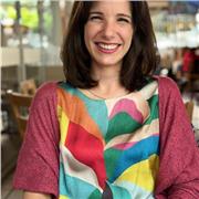 Creativa, sensible, alegre. Para personas buscadoras de sentido