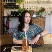English teacher with 14 years of experience teaching to Higher Education students and professionals