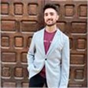 Soy ingeniero y ofrezco clases particulares para alumnos de primaria y secundaria en matemáticas, inglés y física. 