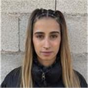 Me defino una chica educada,divertida pero consciente de la seriedad,cariñosa.Me gustaría dar clases a niños de primaria 