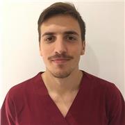 Estudiante de Medicina, con gran entendimiento de quimica y biología