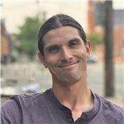 Muttersprachler aus den USA. Biete Englisch-Nachhilfe für Erwachsene und Kinder in Wien an. Ehemalige Grundschullehrkraft.