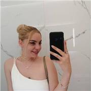 Estudiante de grado superior en dietética, con bachillerato científico y título de B1 en inglés de la escuela oficial de idiomas. Residencia en Murcia a 20 min de la capital, con disponibilidad total y preferencia a clases online. Aptitudes para dar clase