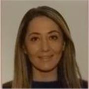 Profesora de Matemáticas, física, química, dibujo técnico para todas las edades así como asignaturas de Ingeniería. 