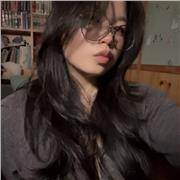 I’m engaging, passionate about teaching, confident in my skills. My lessons are aimed at students who are equally eager to learn.