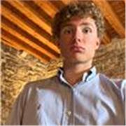 Studente diplomato offre ripetizioni di grammatica inglese per ragazzi delle scuole medie e delle superiori