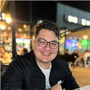 Profesor de cocina, imparte clases a todas las edades