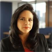 Soy docente de inglés titulada con más de una década de experiencia trabajando con niños y adolescentes. A lo largo de mi carrera 