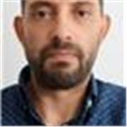 Profesor de Historia, con experiencia en Impartir clases a niños y jóvenes