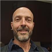 Insegno Matematica elementari medie superiori ripetizioni. 
Ho diploma scientifico e laurea magistrale con esami di economia. 
