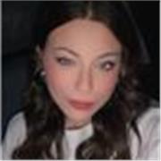 Ciò che ci separa sono una manciata di anni e un po di esperienza in più, che sono pronta ad offrirvi per crescere e migliorare 