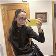 Profesora de repaso de todas las asignaturas primaria y eso 