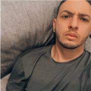 Preparador físico se ofrece a entrenamientos personales individualizados