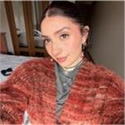 Profesora de inglés de nivel inicial a nivel medio.