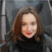 Etudiante en double-diplôme de Master,  je suis disponible pour un soutien dans plusieurs matières.