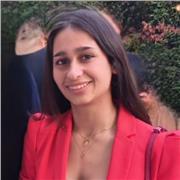 ¡Hola! Me llamo Candela y soy estudiante de 1º de Bachillerato. Me considero responsable, cercana y paciente