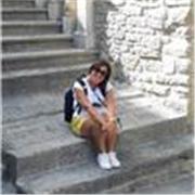 Insegnante laureata con ampia esperienza in ambito didattico offre lezioni private di supporto e consolidamento a studenti di scuole medie e di latino e materie umanistiche a studenti di scuole superiori. Competenza anche per la stesura di tesine ,power p